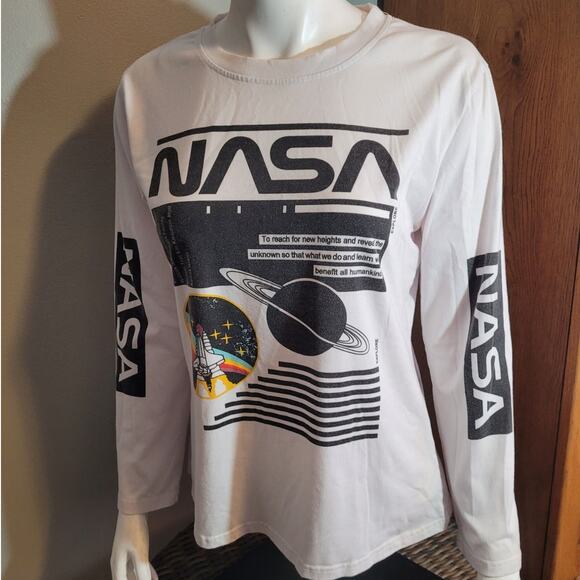 NASA Women's Space Shuttle Long Sleeve T-Shirt Sz Large Space Force Novelty - Picture 1 of 11